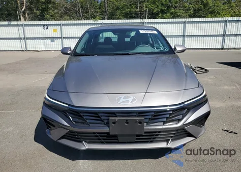 2024 Hyundai Elantra Sel from USA, damaged, VIN KMHLS4DG7RU747554